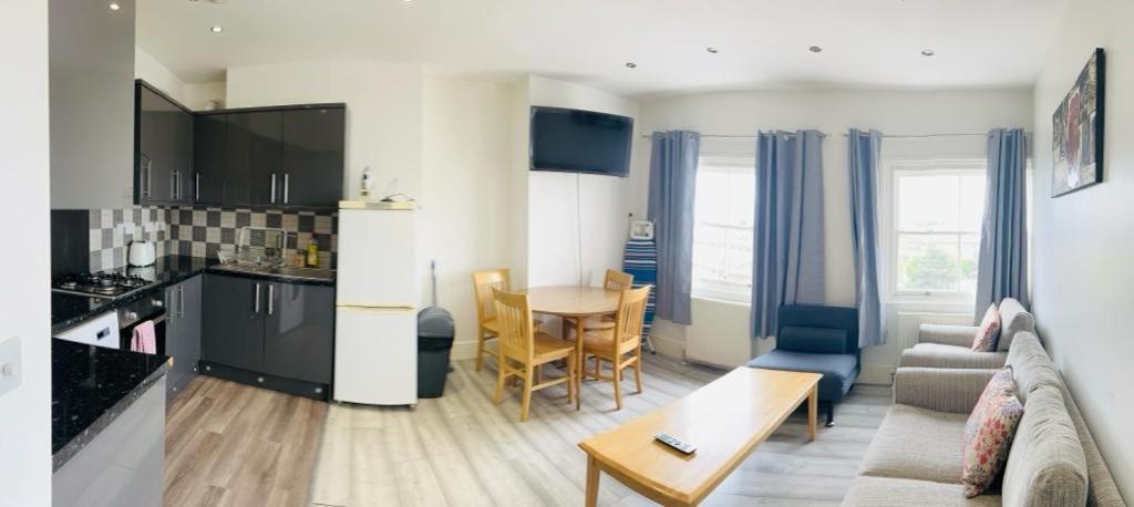 Entire New Flat With View To River Yare, H7 Apartment Great Yarmouth Luaran gambar