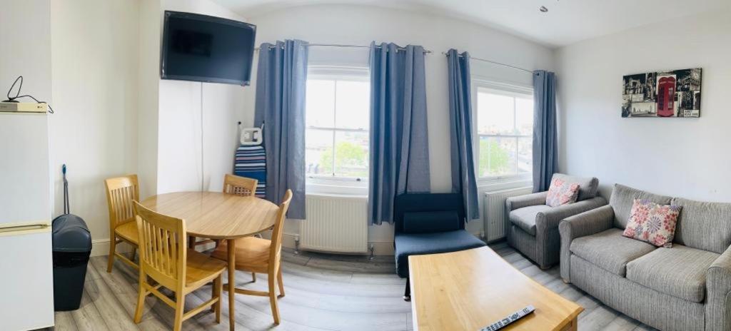 Entire New Flat With View To River Yare, H7 Apartment Great Yarmouth Luaran gambar