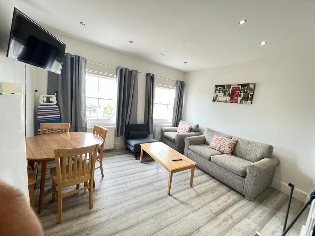 Entire New Flat With View To River Yare, H7 Apartment Great Yarmouth Luaran gambar